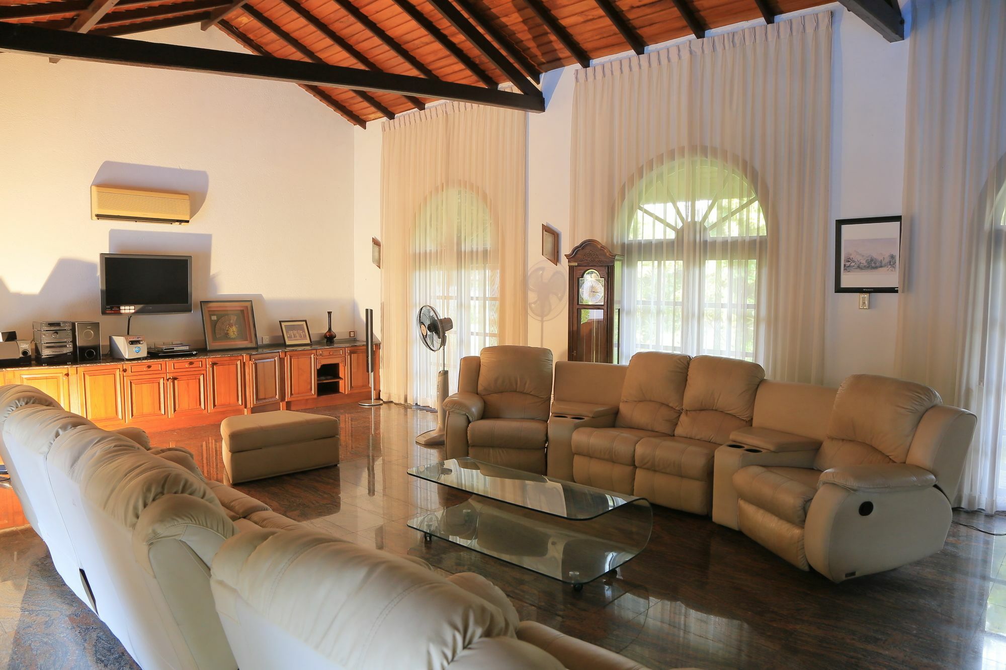 Tropical Villas Negombo Esterno foto