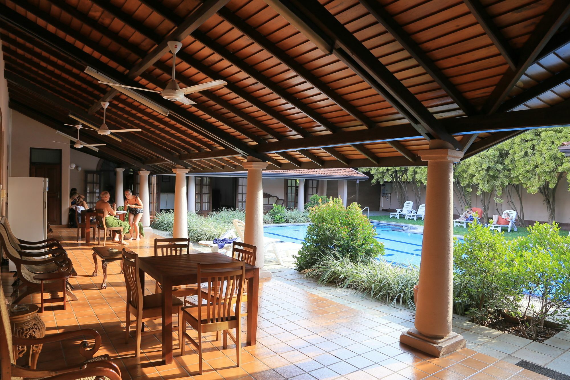 Tropical Villas Negombo Esterno foto